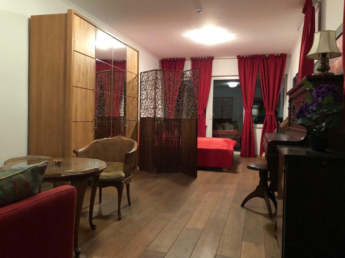 Appartamento Ferienwohnung Am Schloss Eller - Am Dammsteg Düsseldorf