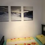 Ferienwohnung Am Schloss Eller - Am Dammsteg