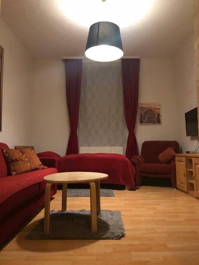 Ferienwohnung Am Schloss Eller - Am Dammsteg * Düsseldorf